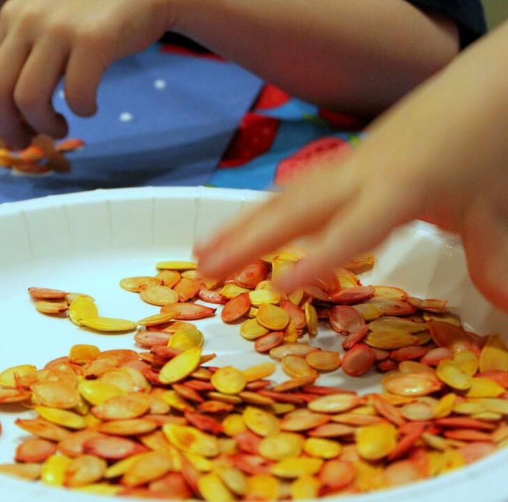 La plupart des recettes à base de graines de citrouille pour adultes conviennent également aux enfants, mais avec une réduction de volume